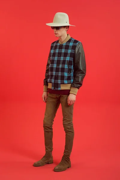 Look 11